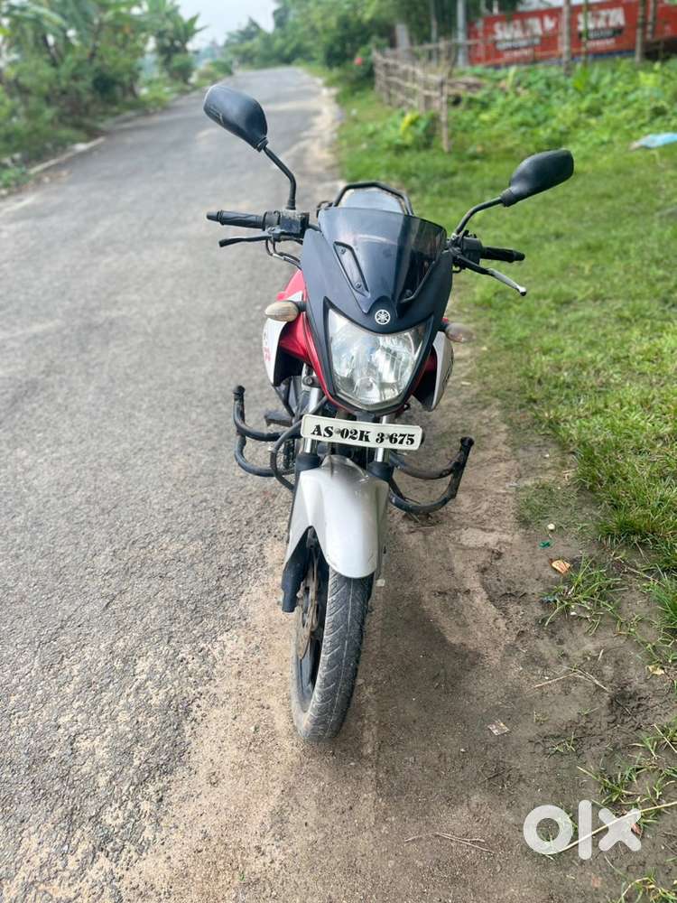 Yamaha SZ R