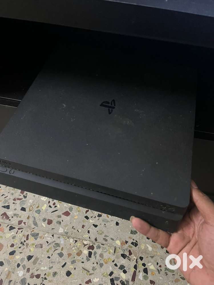 Sony Ps4 1tb console