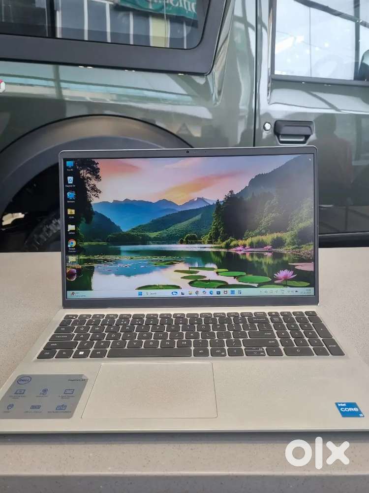 Laptop dell i3 ,13nth gen