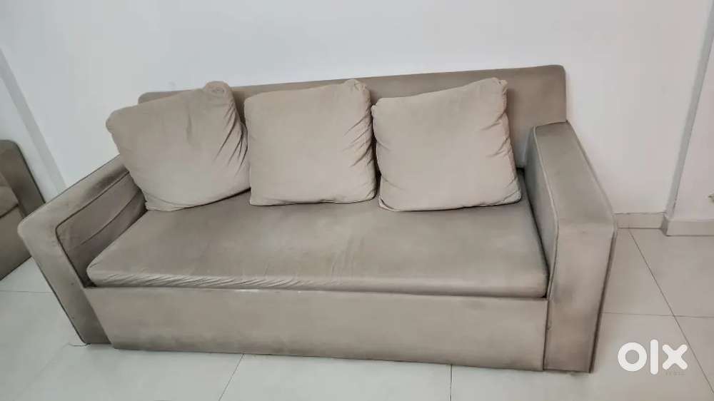 Sofa set 5 seater