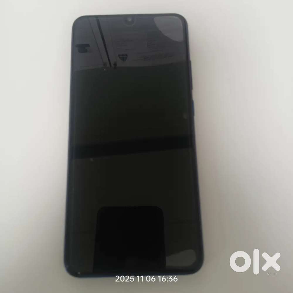 S1 Pro bill box and charger