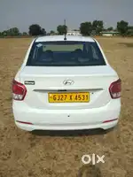 Hyundai Xcent - 2018