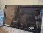 Hyundai 32 in led tv