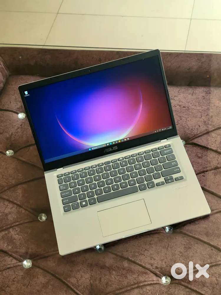Asus Vivobook i3 11th gen