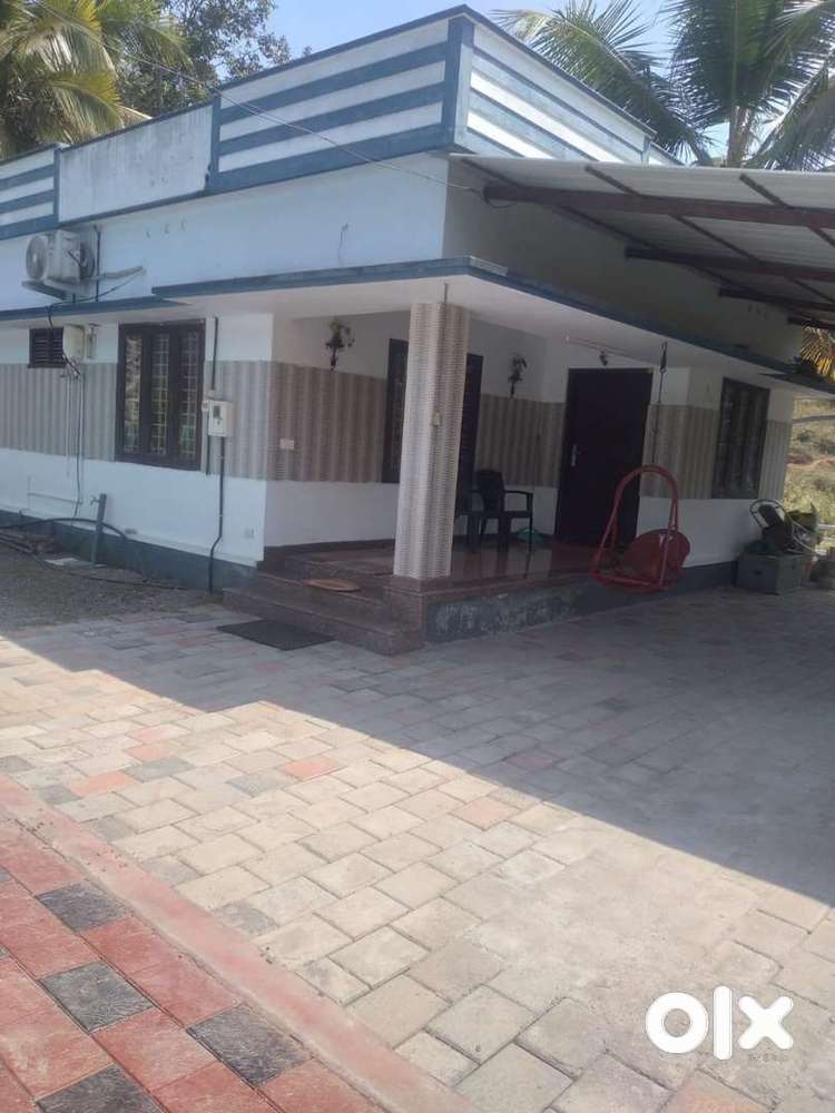 Furnished 3 BHK house in Mutholy