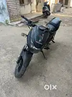 Pulsar 180