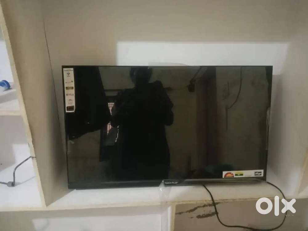 43 inches tv touch plus.  Only tv