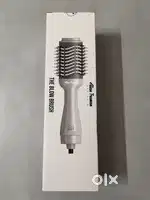 Alan Truman-Blow Brush