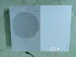 Xbox one s disc version