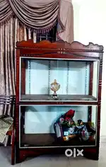 Solid teakwood showcase 30 years old - excellent condition