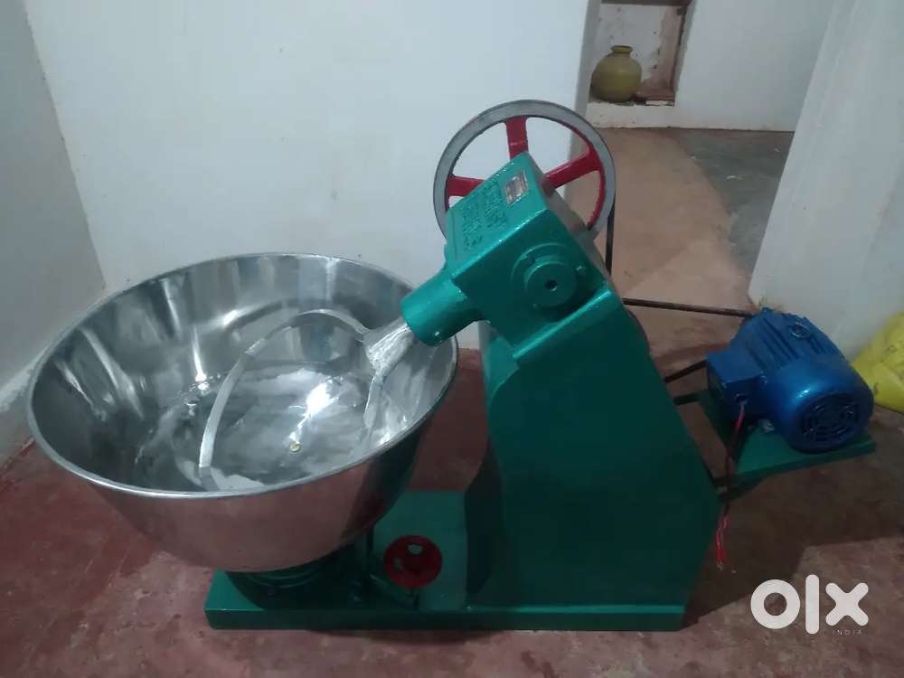 Mixing machine (30kg) (urgent selling)
