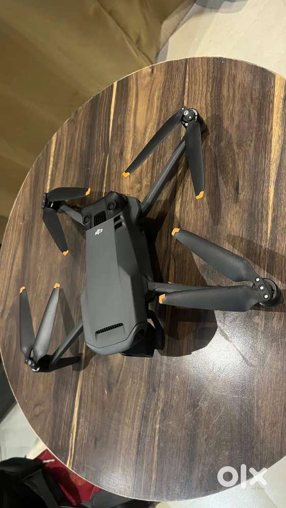 DJI MAVIC 3 COMBO