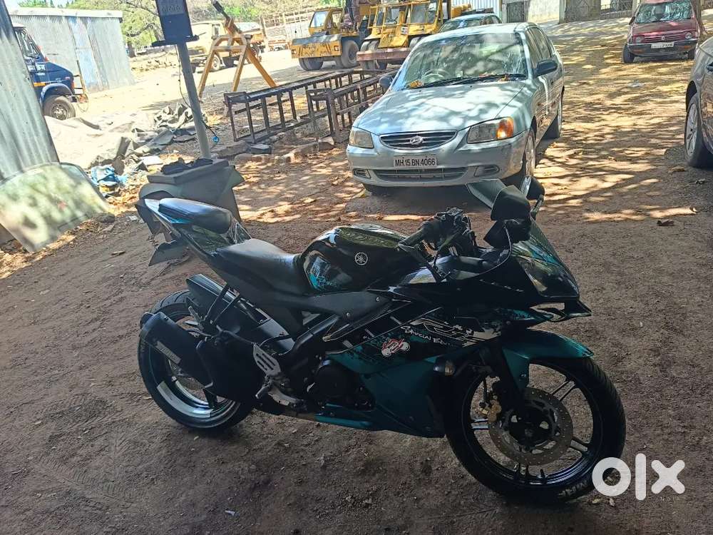 R15 V2 very good condition