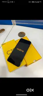 Realme C35