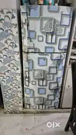 265 litre LG double door fridge