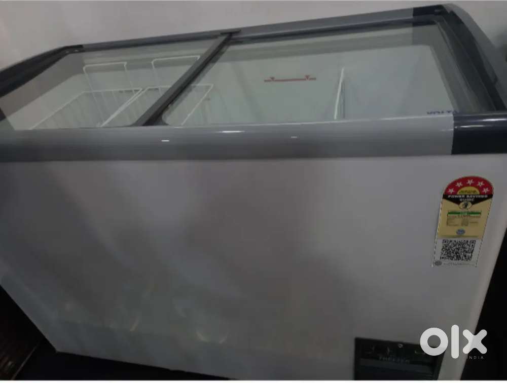 Voltas Deep fridge