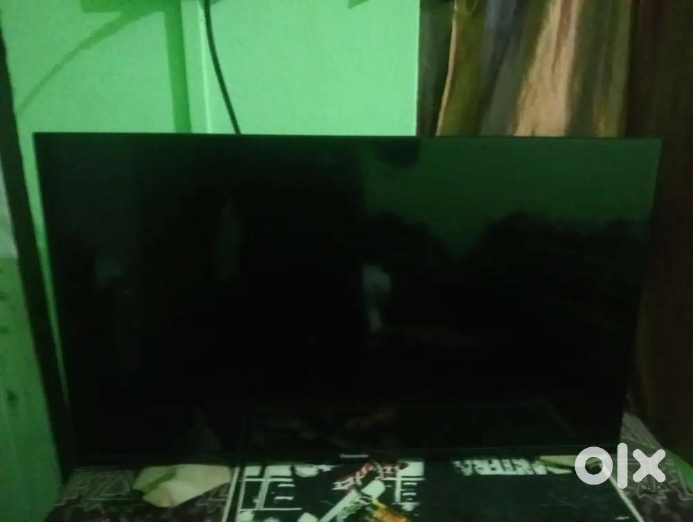 Panasonic TV ,HS450 , 80 cm , non used