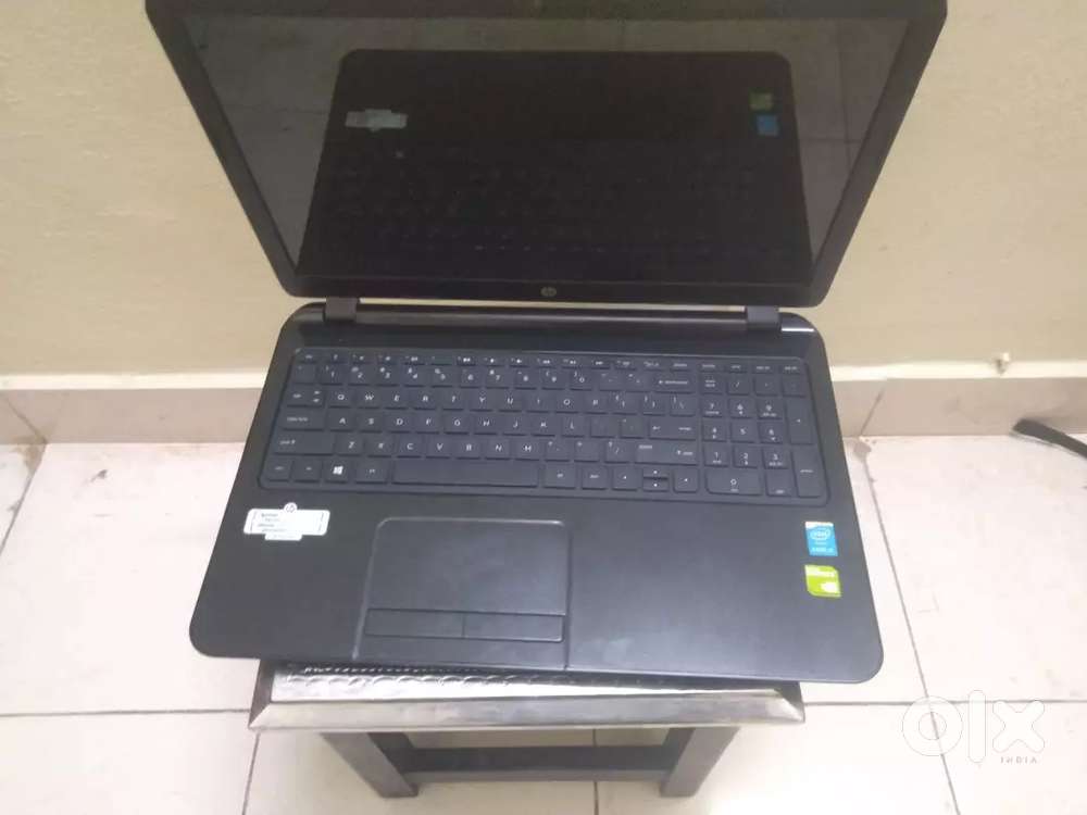 Dell and hp laptop