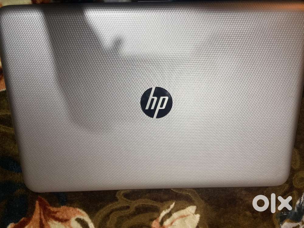 HP LAPTOP WITH I5