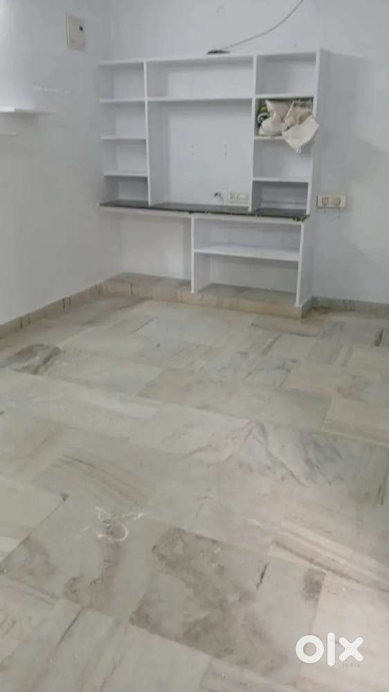 1BHK flat in ground floor in mutyalampdu
