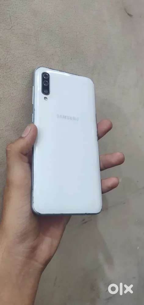 Samsung A50 all working without any problem only display change..