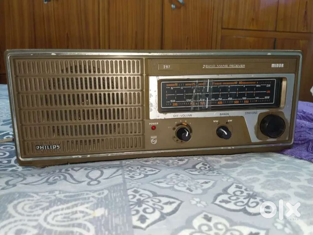 Philips radio.
