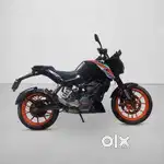 33257,KTM, 125 Duke, Second owner