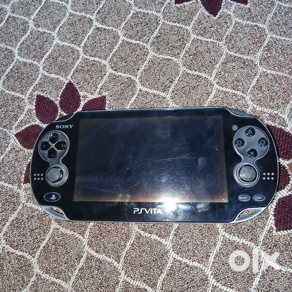 PS VITA 1003