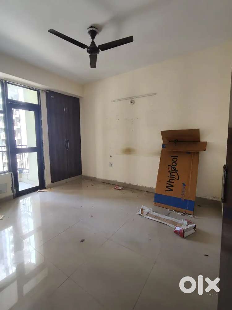 Available 2BHK+study room