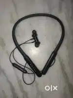 Boult Earbuds Neckband Brand New Only One Month Use