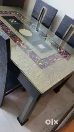 New Dining table for sale