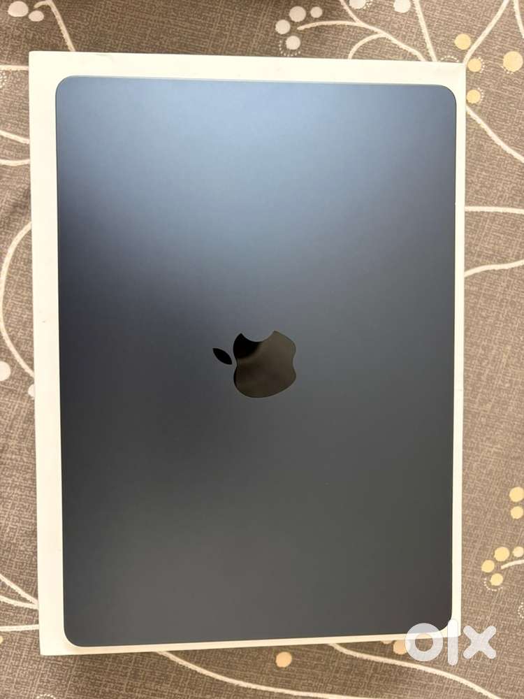 MacBook Air M2 (2022) for sale