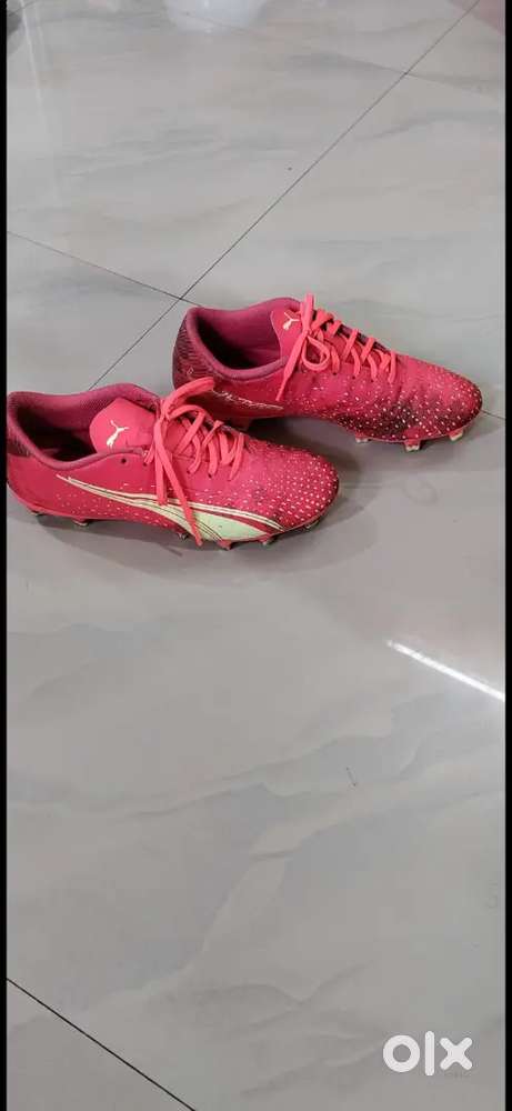 Puma football Shoe (Ultra play lace up football shoes)