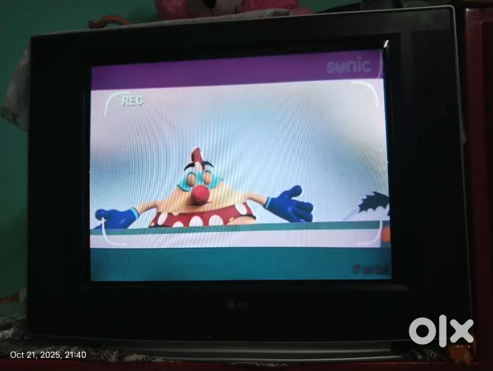 LG TV 34 inc