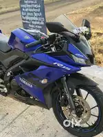 Yamaha R15 Racing Blue BS4 With Very Low Kilometre full service record