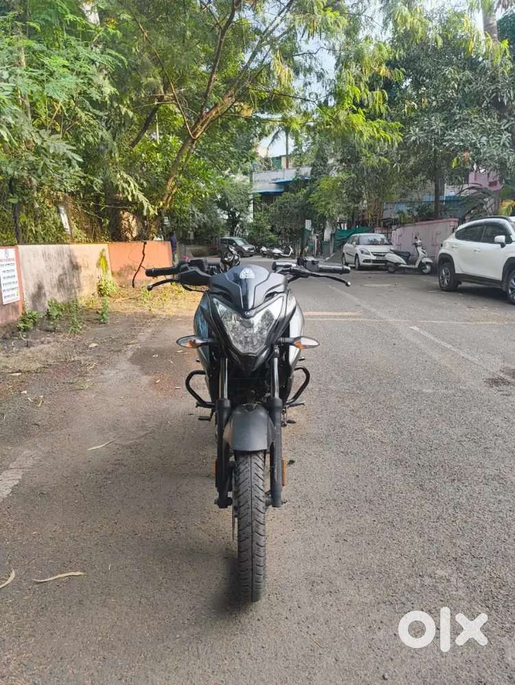 BAJAJ PULSAR NS125