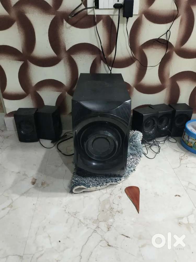 Home theatre this sale 5.1 price 7500