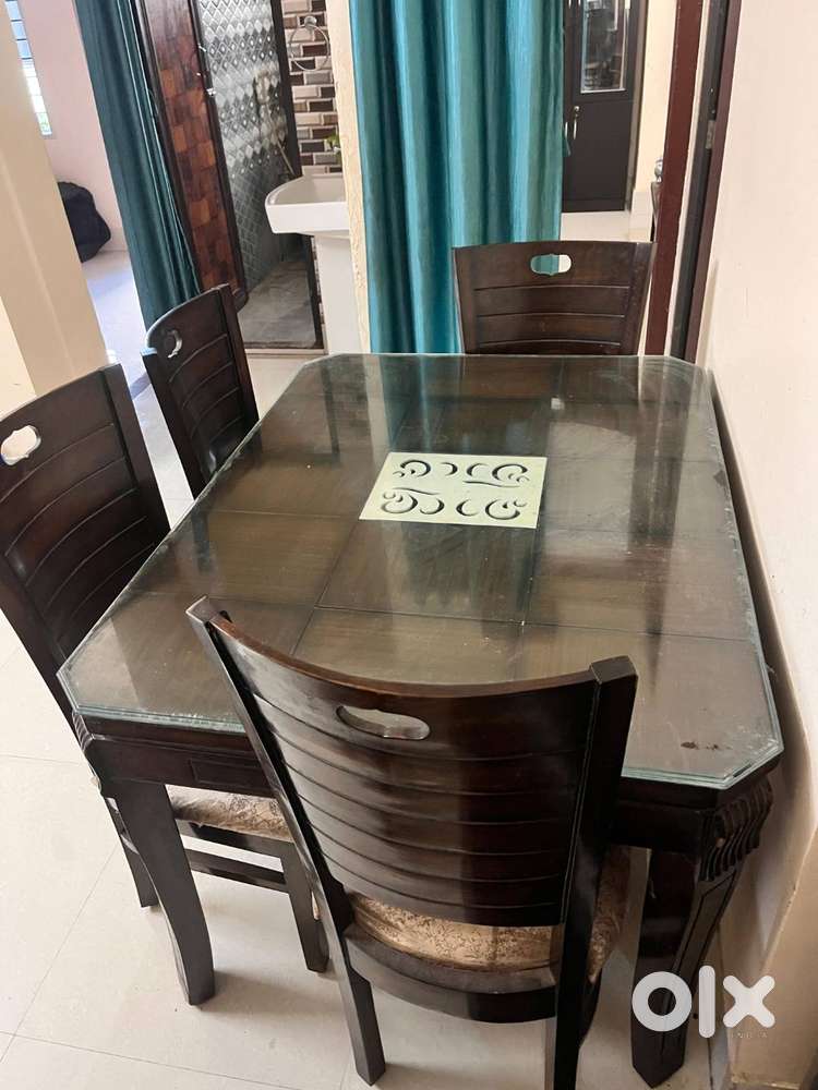 Teak wood Dinning Table and Chair