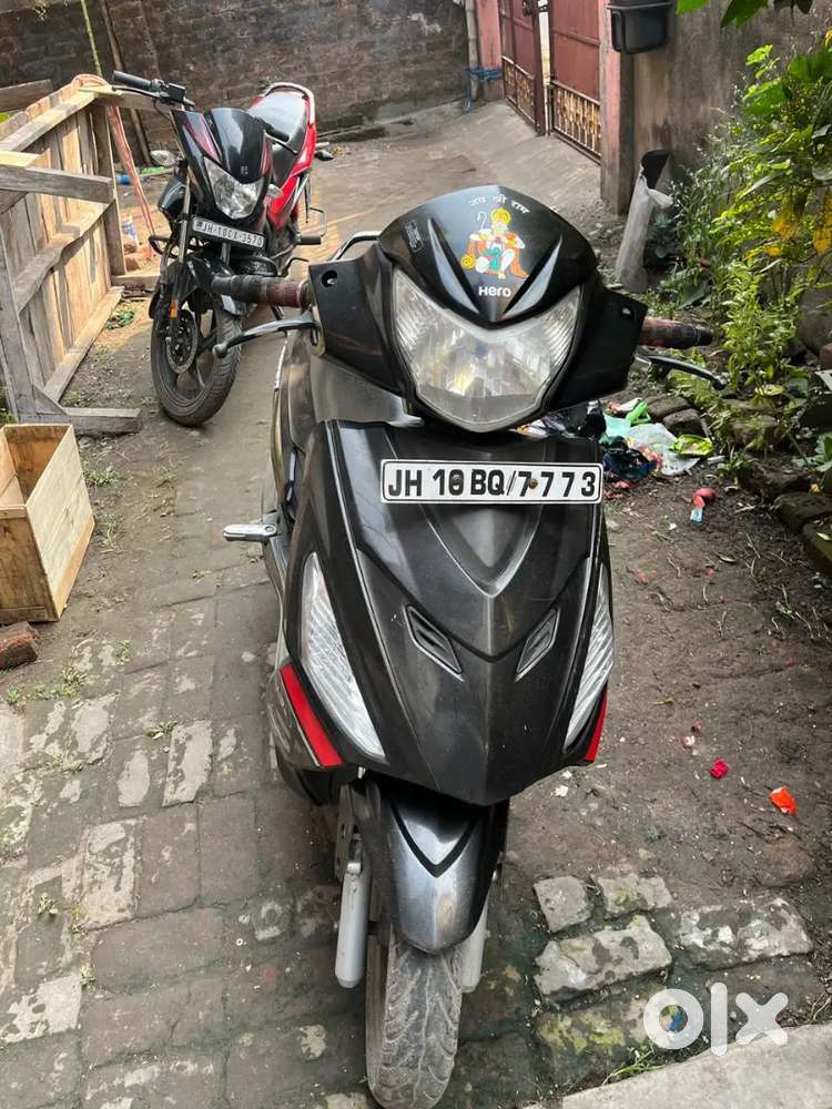 Scooty mestro