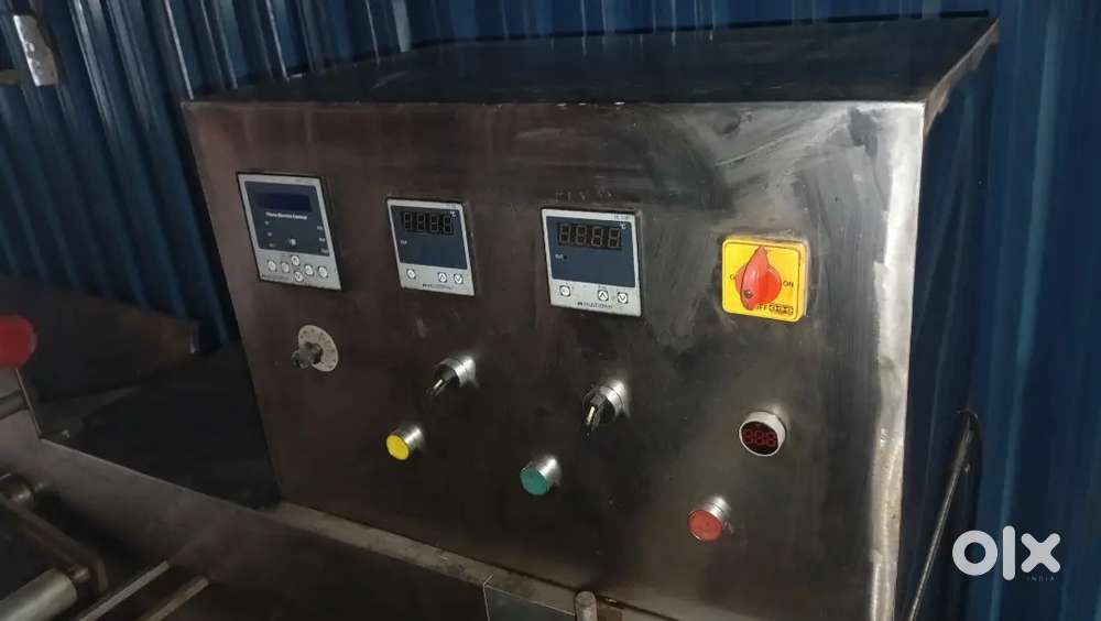 Chikki  packing machine