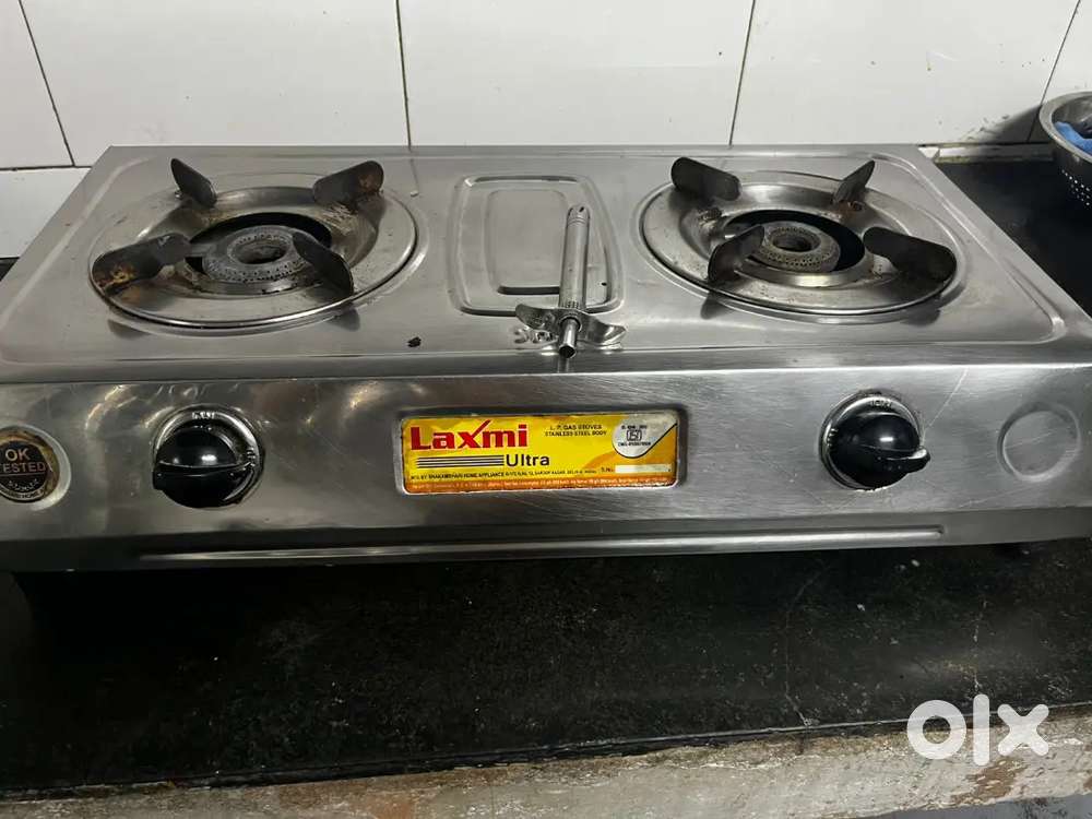 Steel body Luxmi gas stove in Good condition