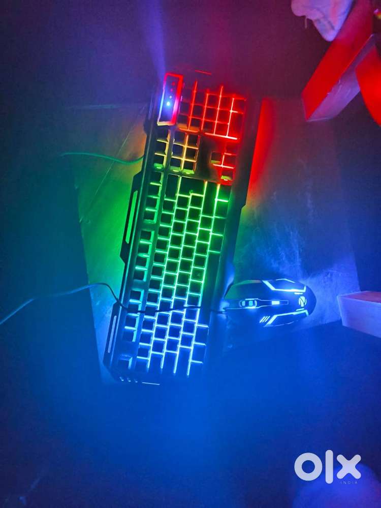 Like NEW Zebronics Gaming Multicolour Keyboard and mouse combo