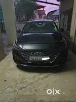 Hyundai Verna Fluidic Black beauty