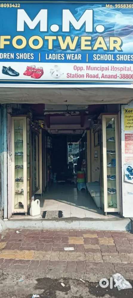 Shop sale in main road