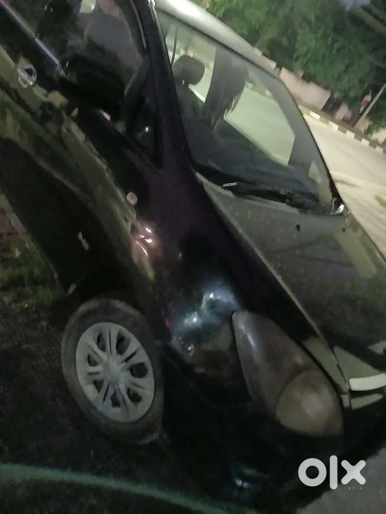 Toyota Innova 1906 Diesel Well Maintained