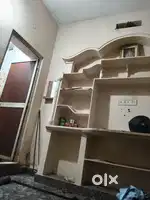Need a roommate job holder is good