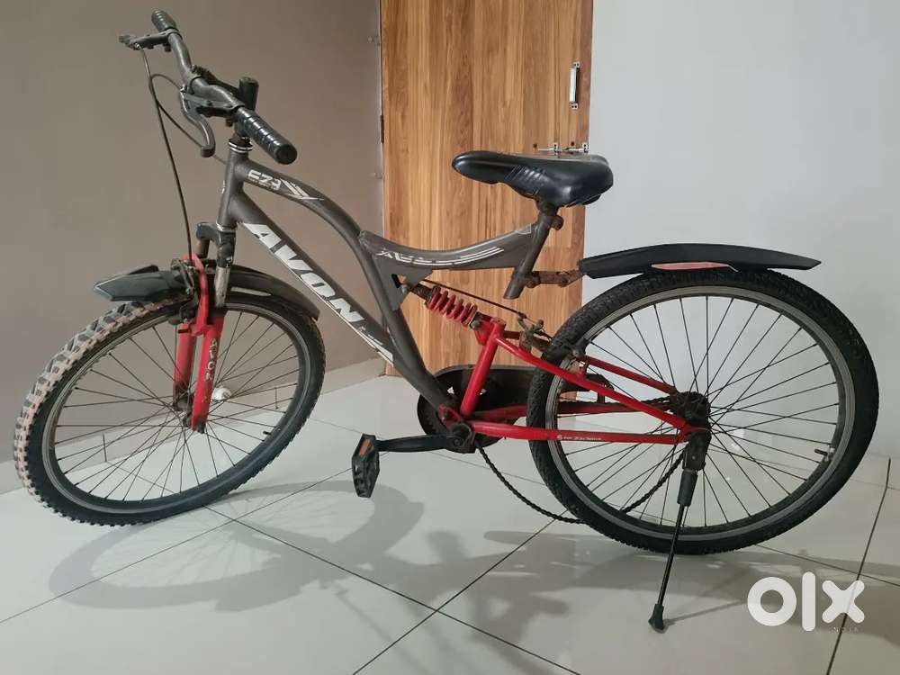 Excellent Condition Avon EZ9 Bicycle