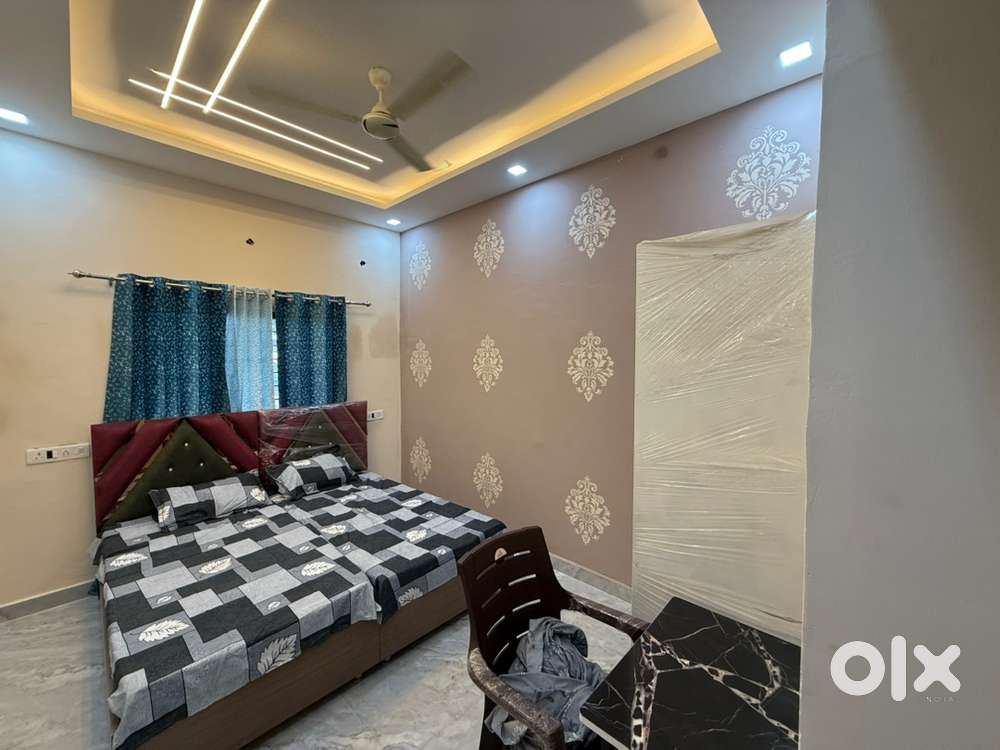 Luxury pg with ac and food for boys and girls