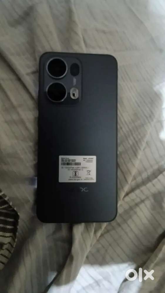 OPPO reno 13 pro
