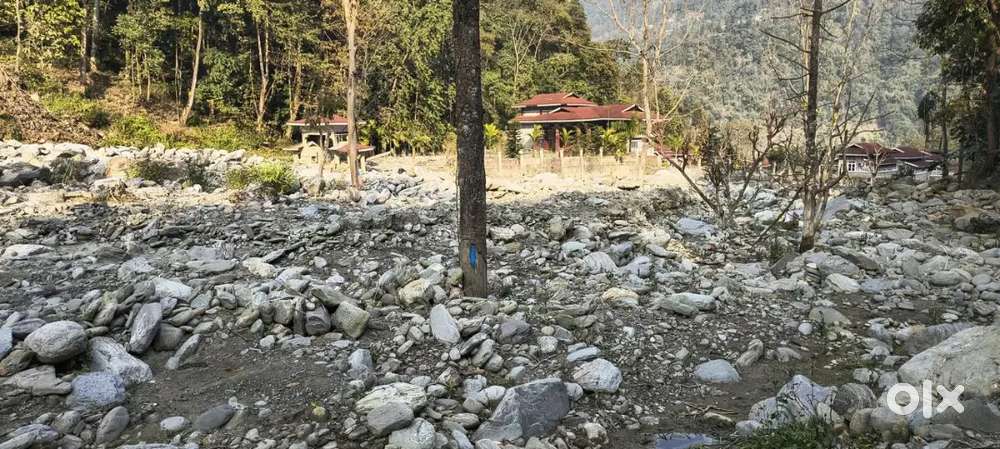 Land for sale at manglay south sikkim